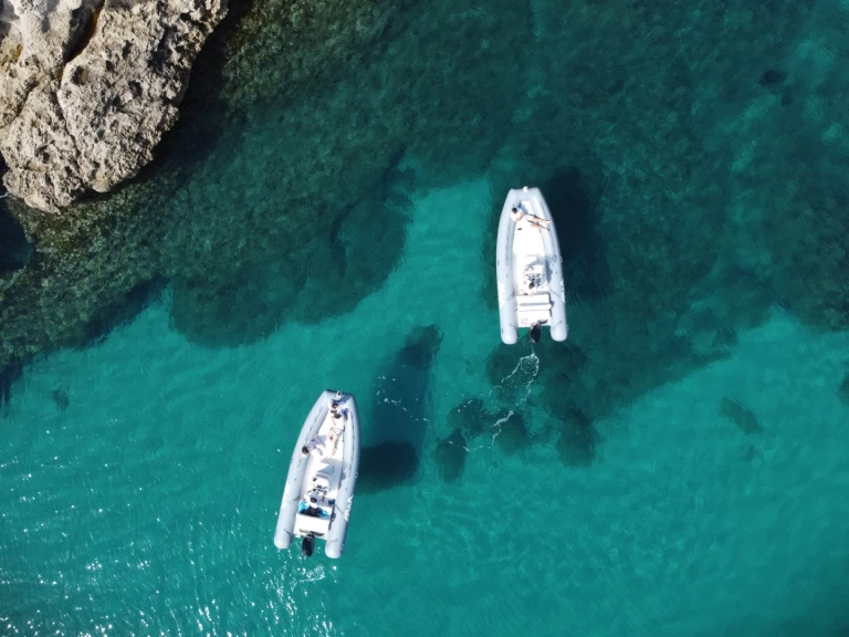 Noleggio a Cagliari – Bwa Bwa 550 su SamBoat