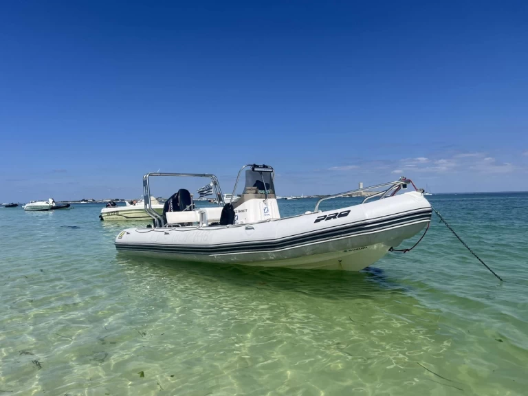 Zodiac Pro Open 650 da affittare a  La Forêt-Fouesnant