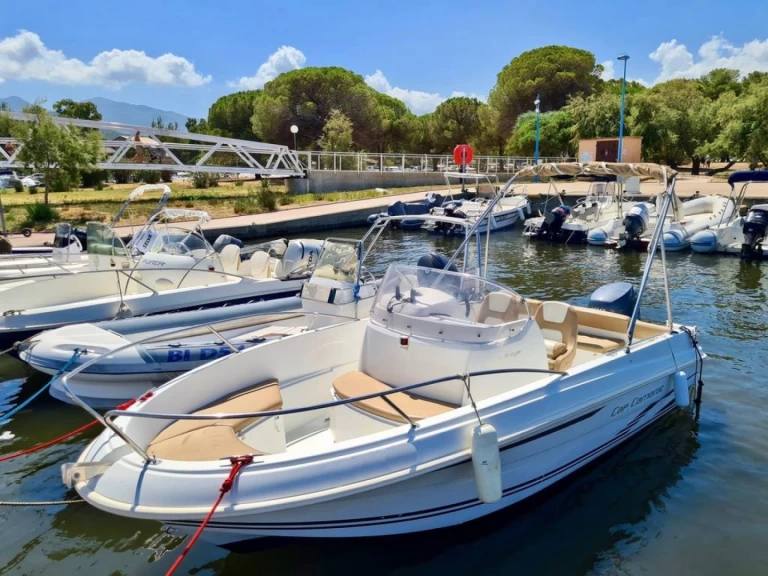 Noleggio a San Fiorenzo – Jeanneau Cap Camarat 5.5 CC su SamBoat