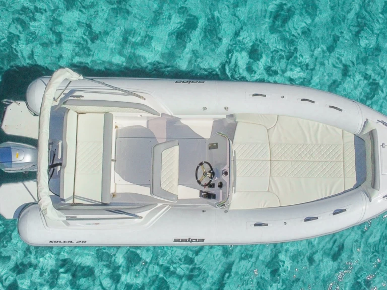 Salpa Salpa Soleil 20 da affittare a  Cagliari