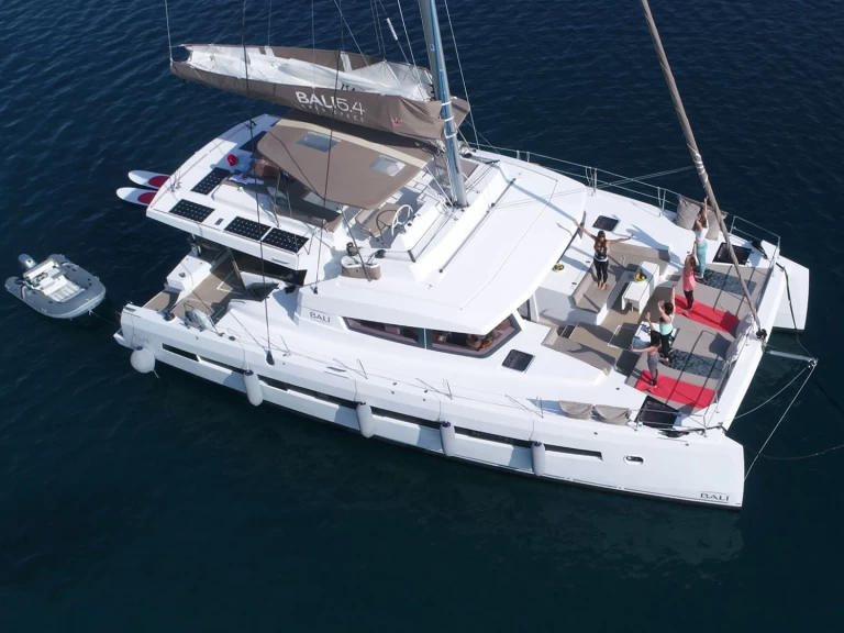Noleggio Catamarano a Castelli – Bali Bali 5.4