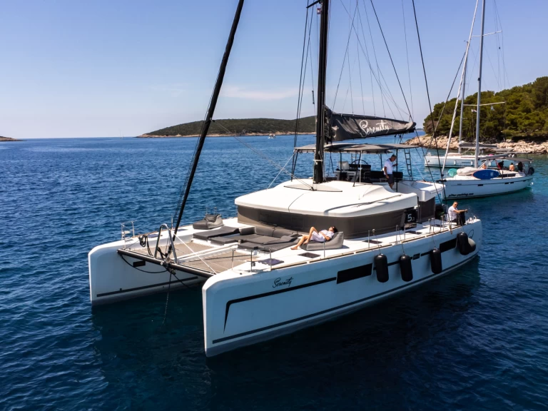 Noleggiare una Lagoon Lagoon 52 a Castelli