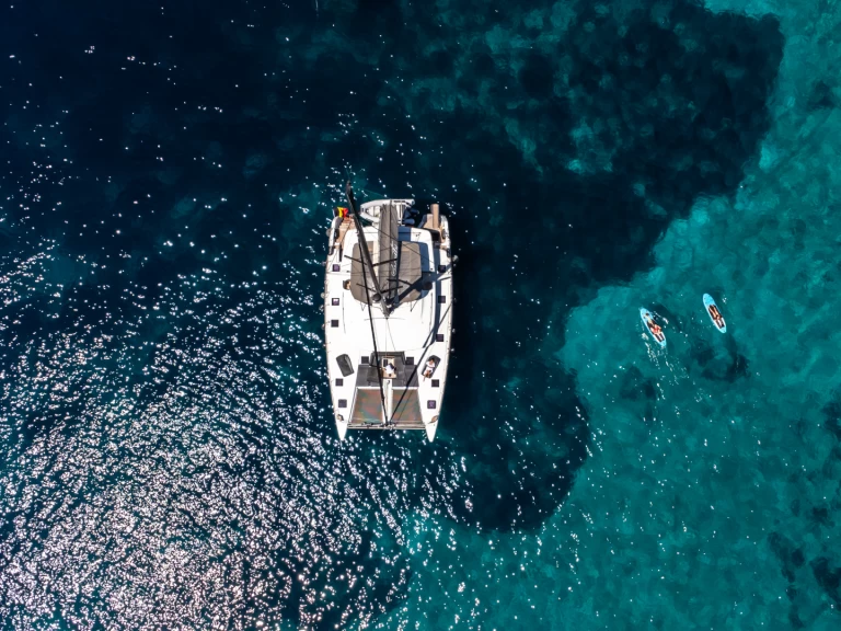 Noleggio barche Lagoon Lagoon 52 a Castelli su Samboat