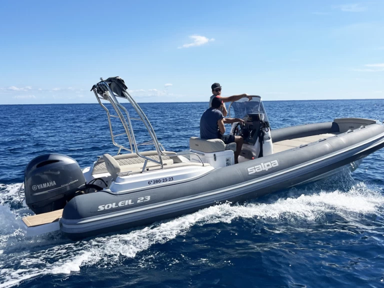 Noleggio a Marina de Palamós – Salpa Salpa Soleil 23 su SamBoat