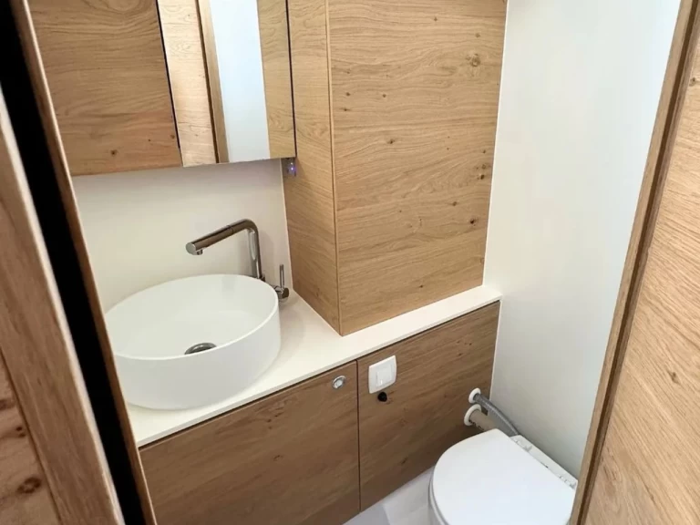 Noleggio barche Elan Impression 45 a Spalato su Samboat