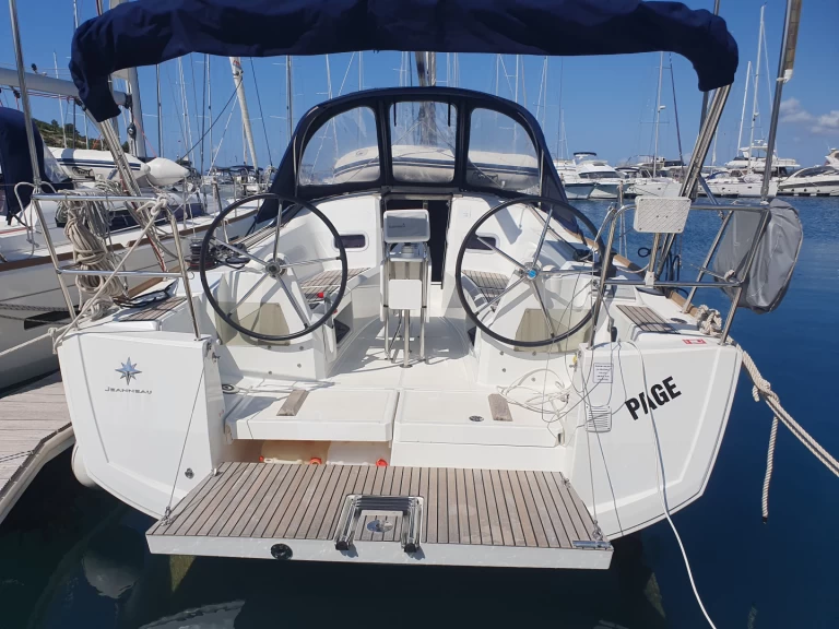 Jeanneau Sun Odyssey 349 da affittare a  Drage