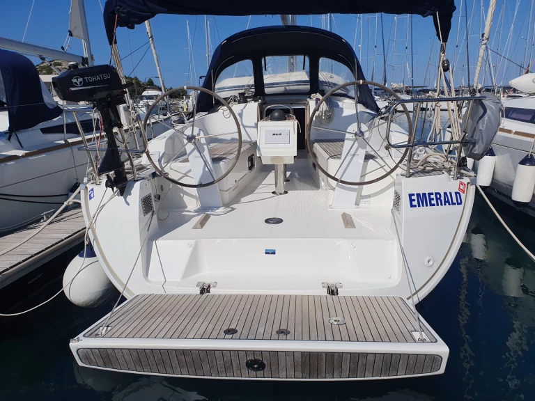 Noleggio barche Bavaria Cruiser 37 a Drage su Samboat