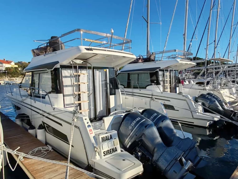 Jeanneau Merry Fisher 1095 Fly da affittare a  Drage