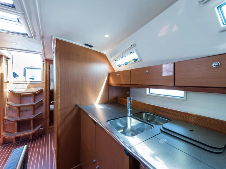 Noleggio barche Bavaria Bavaria 40 Cruiser a Kavála su Samboat