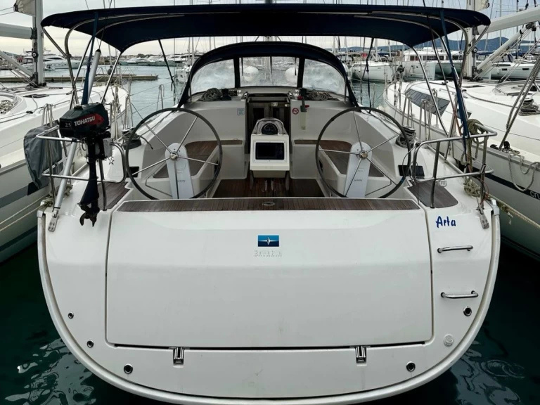 Noleggio Barca a vela Bavaria con patente nautica
