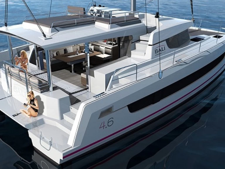 Noleggio Catamarano Bali con patente nautica