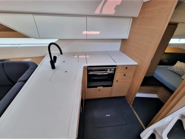 Noleggio a Punat – Elan Elan E6 su SamBoat