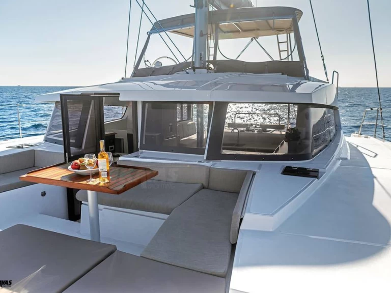 Noleggio Catamarano a Pálairos – Bali Bali 4.2