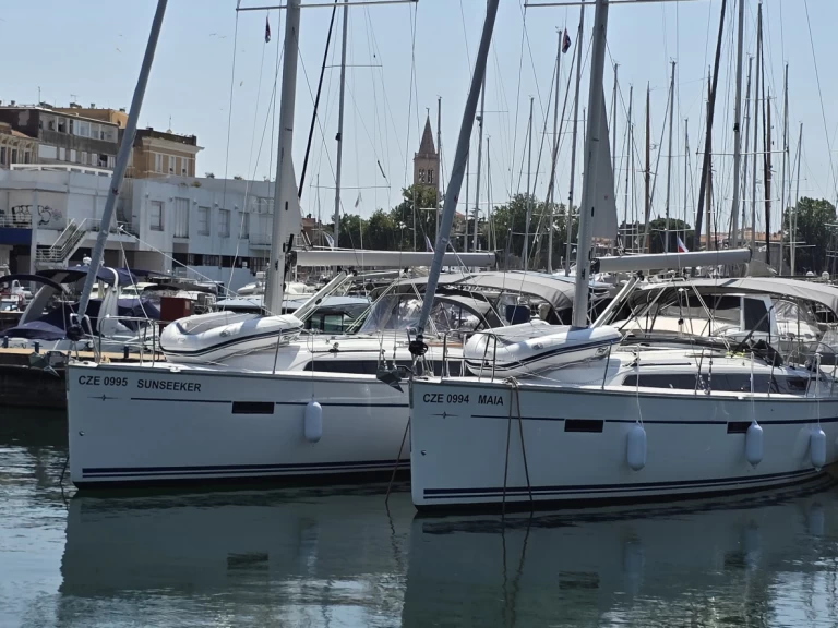 Bavaria Cruiser 37 da affittare a  Zara