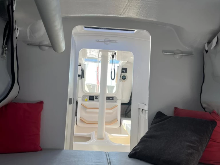 Barca a vela a noleggio a Spalato al miglior prezzo