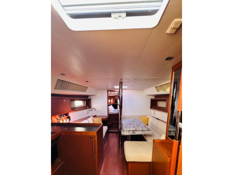 Bénéteau Oceanis 41 da affittare a  La Spezia