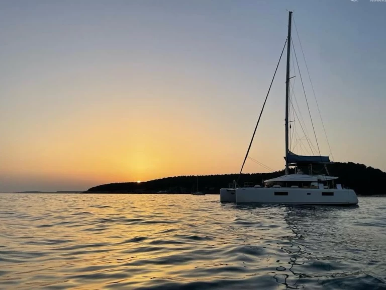 Noleggio barche Port d'Andratx economico Lagoon 52 F