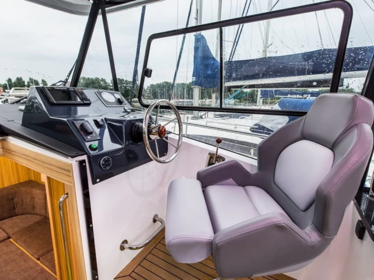 Noleggio a Ogonki – Stillo Stillo 30 su SamBoat