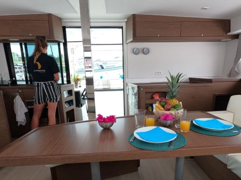 Noleggiare una Lagoon Lagoon 42 a Pointe-à-Pitre