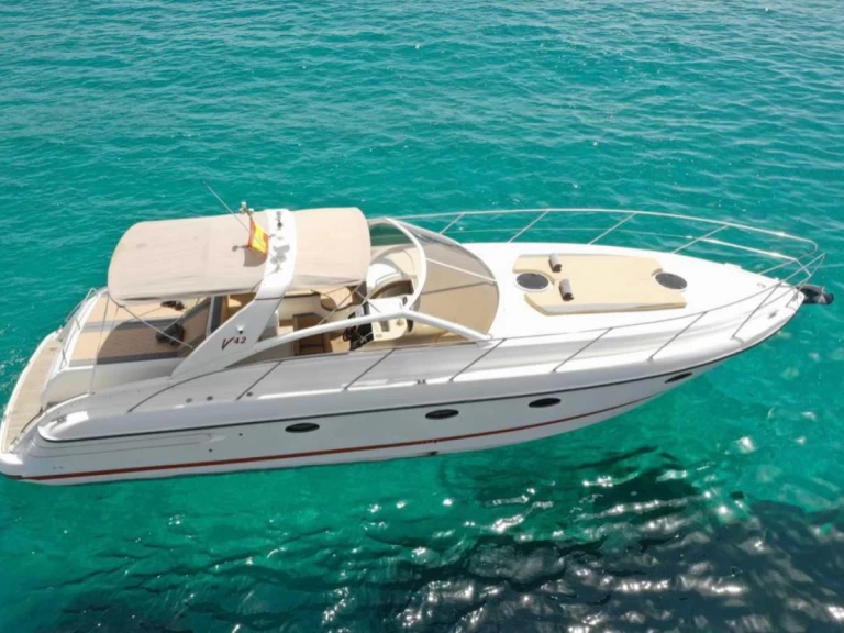 Yacht di lusso a noleggio a Marbella al miglior prezzo