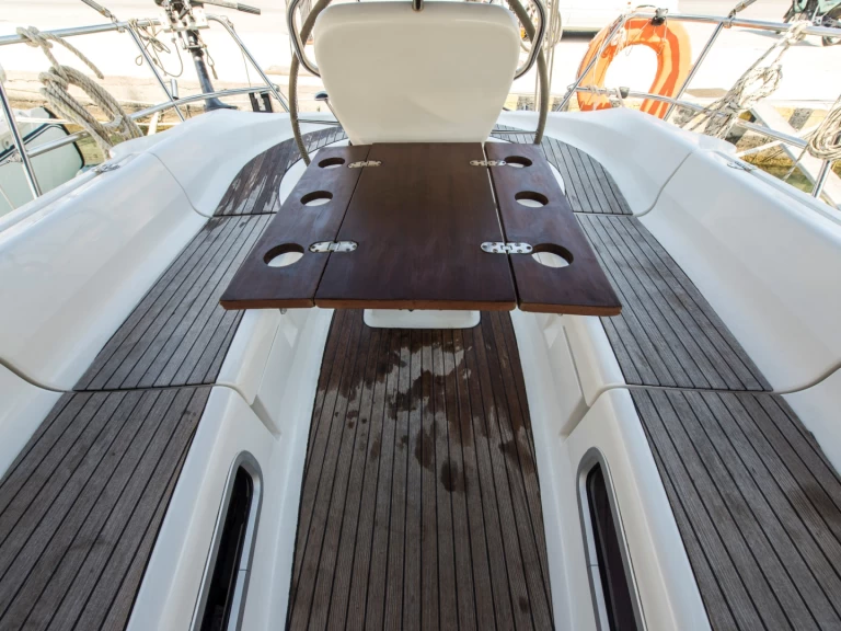 Noleggio Barca a vela a Nikiána – Bavaria Bavaria 36 Cruiser