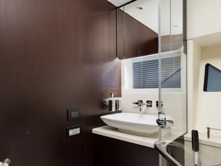 Noleggio Yacht di lusso con o senza skipper Sunseeker a Fiume