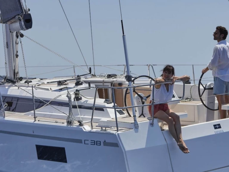 Bavaria Bavaria C38 da affittare a  Francia