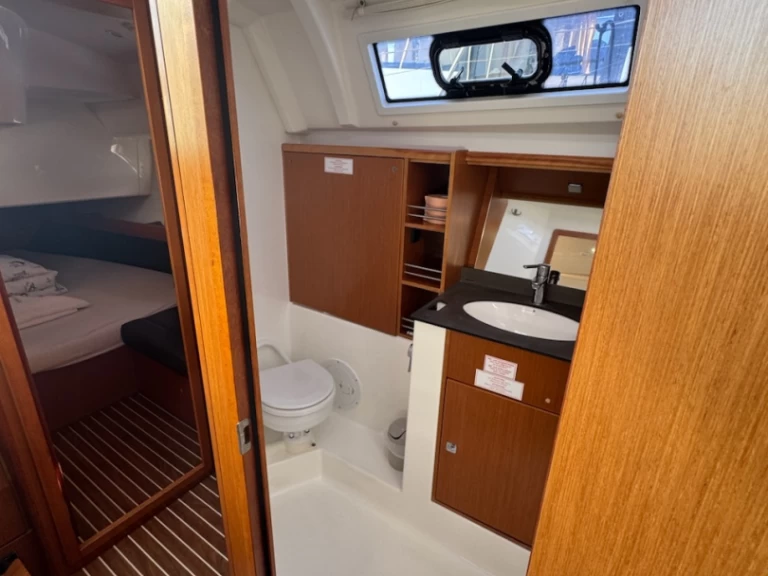 Noleggio a Rogosnizza – Bavaria Cruiser 41 su SamBoat