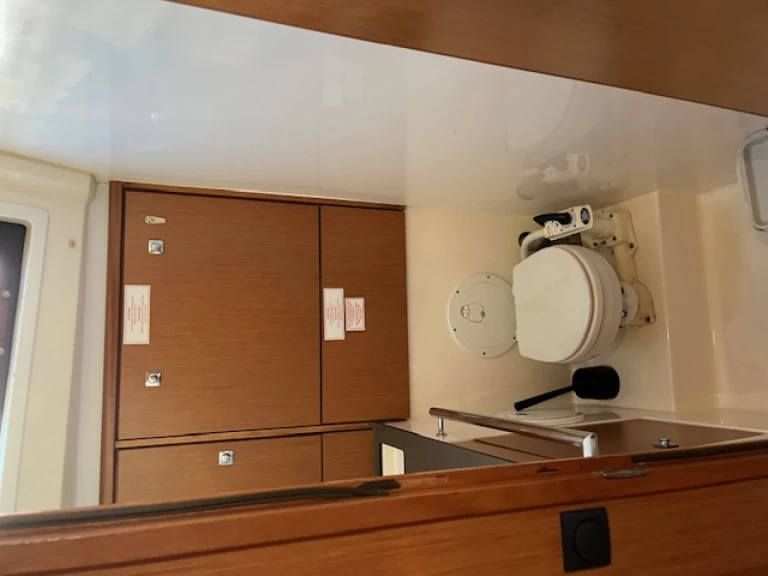 Bavaria Cruiser 46 da affittare a  Angra do Heroísmo