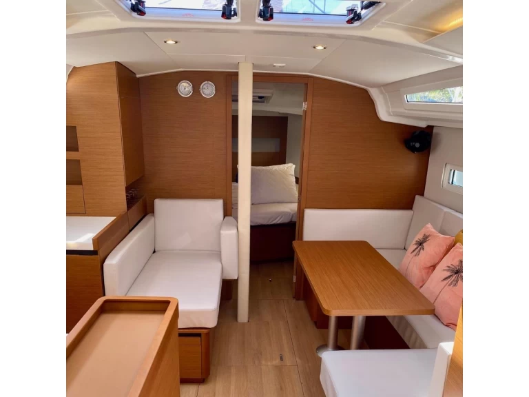 Noleggio barche Lefkáda economico Sun Odyssey 410 (2023)