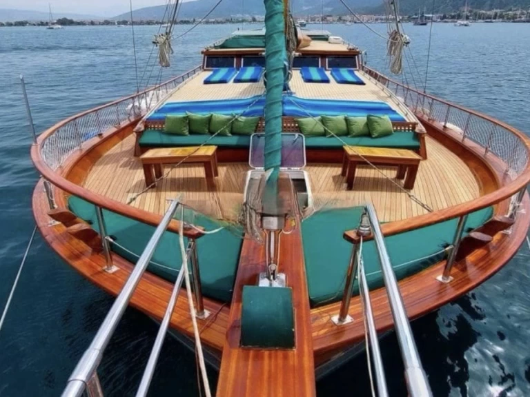 Noleggiare una  Gulet a Gümbet