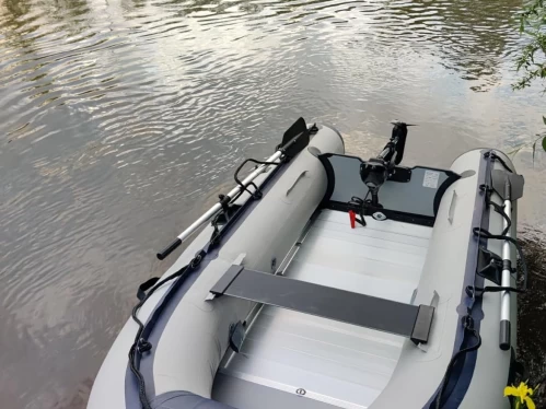 Artsport 320 da affittare a  Avignone