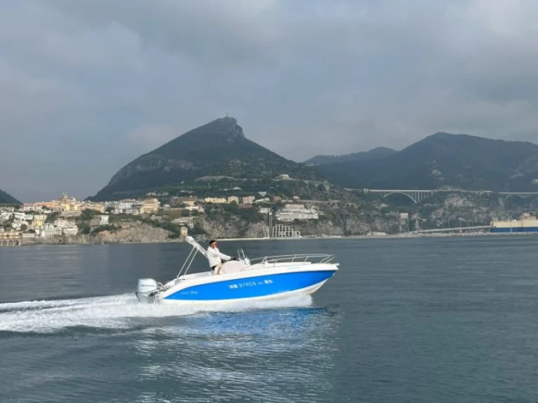 Noleggio barche Orizzonti Syros 190 a Cetara su Samboat