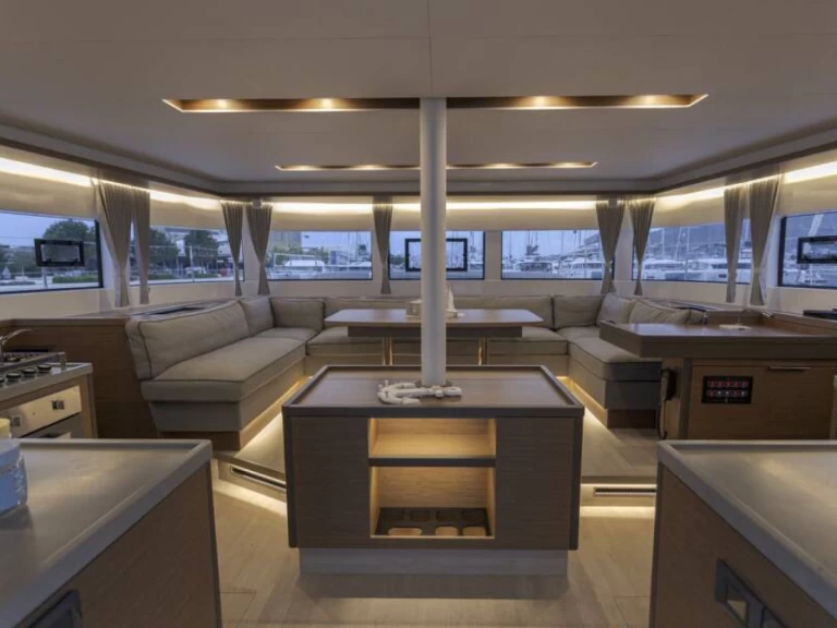 Lagoon Lagoon 50F da affittare a  Bossoglina