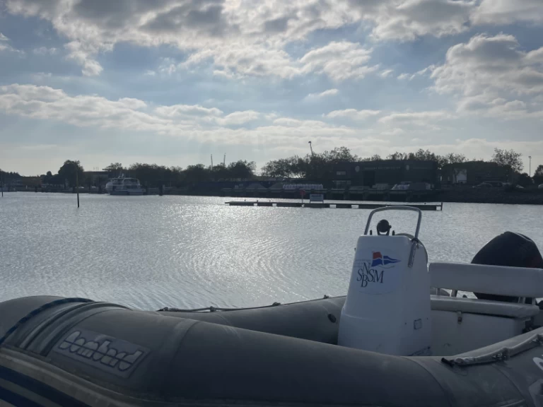 Noleggio Gommone con o senza skipper Explorer a Vannes