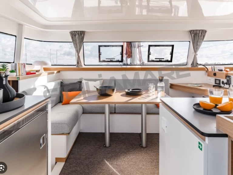 Noleggiare una Excess Excess 11 a Ibiza Magna