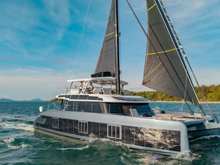 Noleggio Yacht di lusso a Phuket (City) – Sunreef E-motion