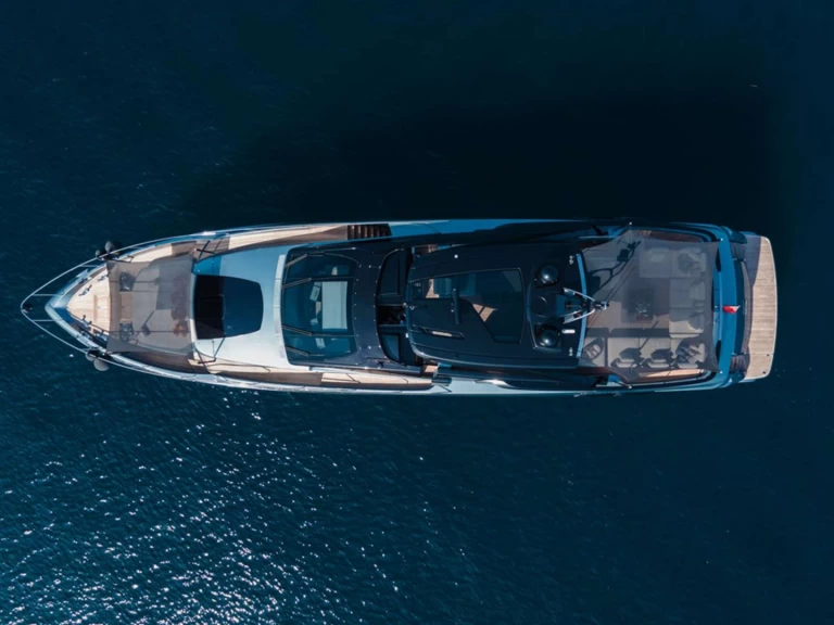 Noleggio Yacht di lusso a Ibiza – Riva ELLA