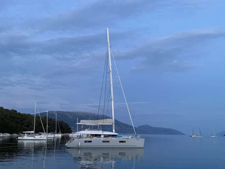 Yacht di lusso a noleggio a Préveza al miglior prezzo