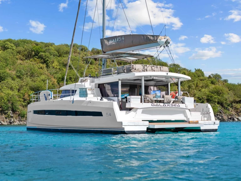 Noleggio Yacht di lusso a Santo Martin – Bali Galaxsea