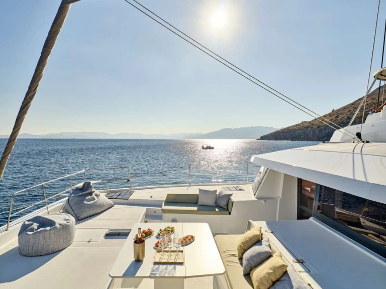 Noleggio barche Néa Péramos economico SAHANA