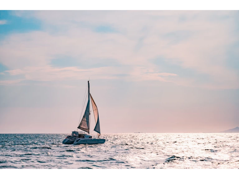 Lagoon Lagoon 380 da affittare a  Lávrio