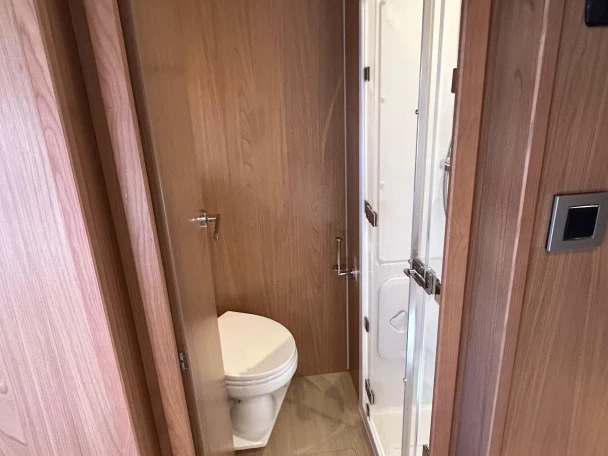 Noleggiare una Bali Bali 5.4 italy a Capo d'Orlando