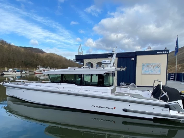 Noleggio a Kalamata (Municipality) – Axopar Axopar 37 XC Cross Cabin su SamBoat