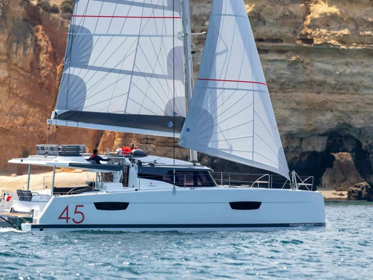 Noleggio a Procida – Fountaine Pajot Elba 45 su SamBoat