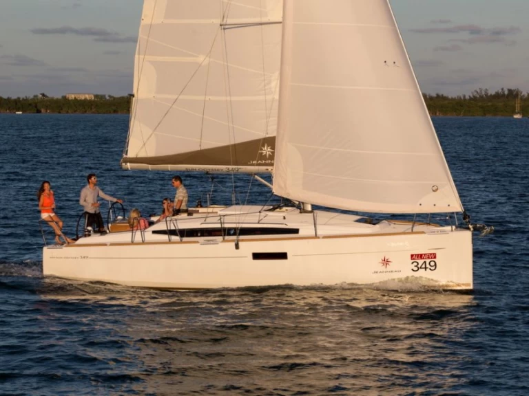 Noleggiare una Jeanneau Sun Odyssey 349 a Punat