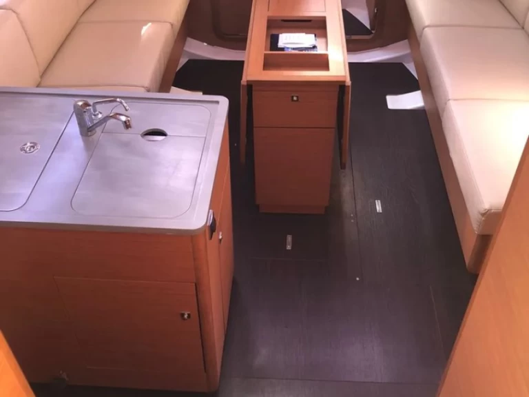 Noleggio Barca a vela Dufour con patente nautica