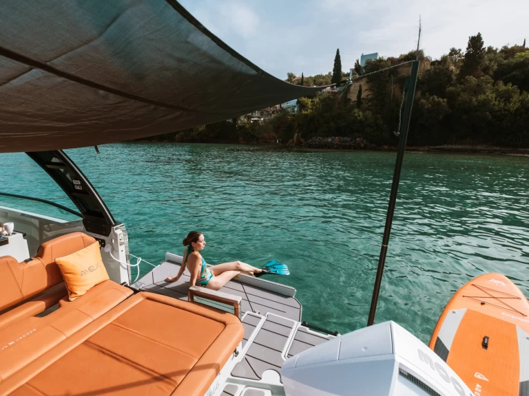 Barca a motore a noleggio a Kalamata (Municipality) al miglior prezzo