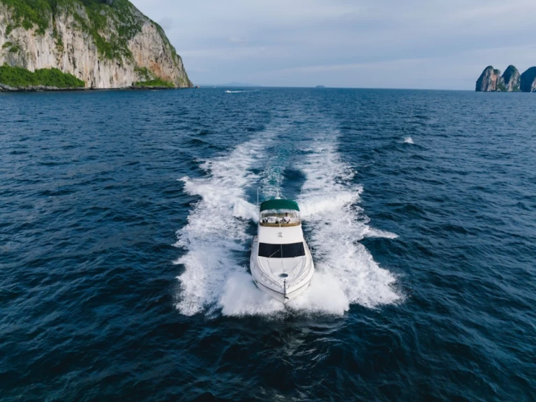 Noleggio a Phuket (City) – Princess Princess 42 Fly su SamBoat