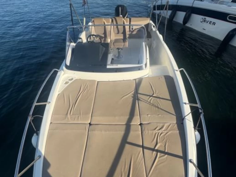 Noleggio barche Arbe economico Activ 675 Sundeck